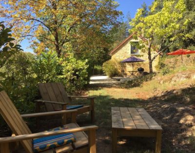 Comfortable cottage in a wooded area by the pool near Sarlat Property overview